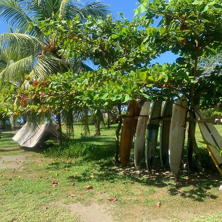 Hotel Miguel Surf Camp Quepos Exteriér fotografie