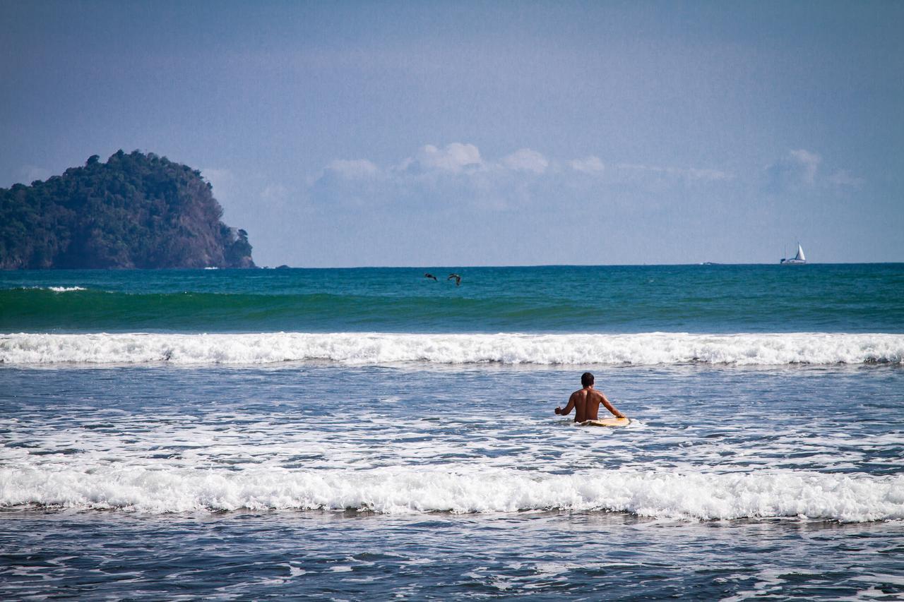 Hotel Miguel Surf Camp Quepos Exteriér fotografie